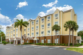 Hotels in Lehigh Acres